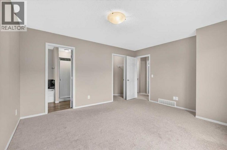 380 Royal Oak Heights NW, Calgary, Alberta, T3G5S4