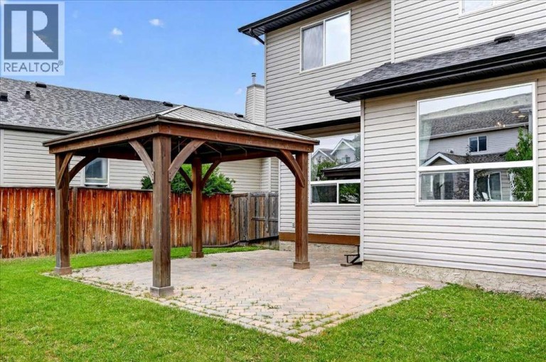 380 Royal Oak Heights NW, Calgary, Alberta, T3G5S4