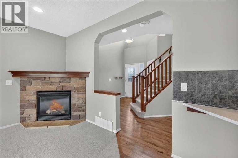 380 Royal Oak Heights NW, Calgary, Alberta, T3G5S4