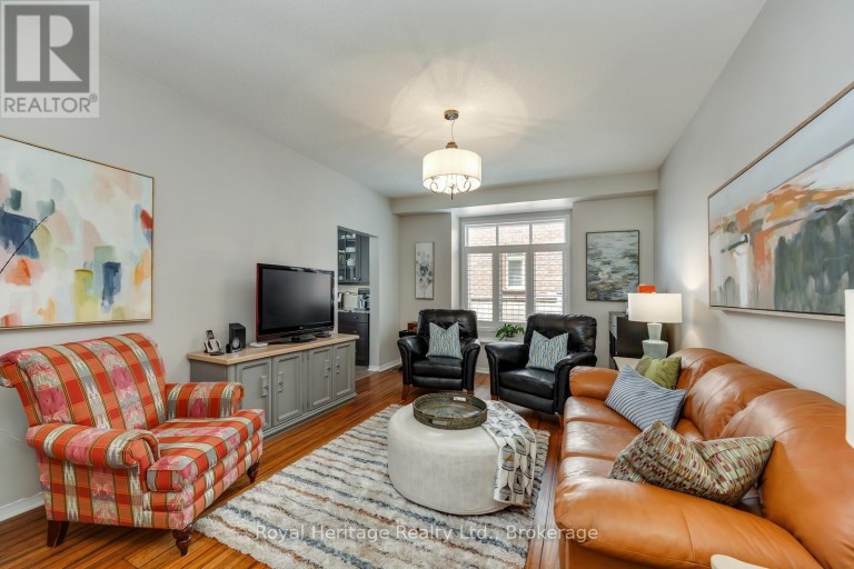 6 GOODALL CRESCENT, Clarington (Bowmanville), Ontario, L1C0G2