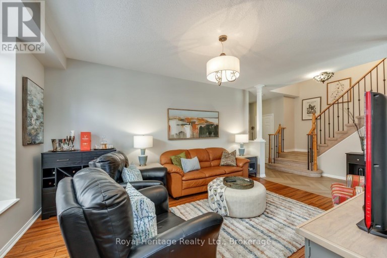 6 GOODALL CRESCENT, Clarington (Bowmanville), Ontario, L1C0G2