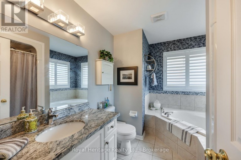 6 GOODALL CRESCENT, Clarington (Bowmanville), Ontario, L1C0G2