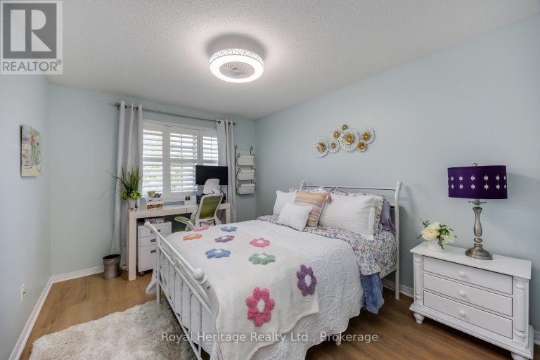 6 GOODALL CRESCENT, Clarington (Bowmanville), Ontario, L1C0G2
