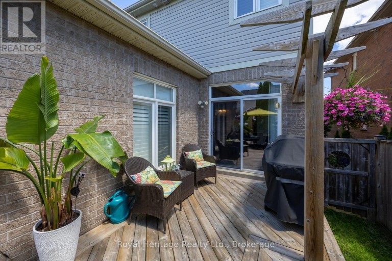 6 GOODALL CRESCENT, Clarington (Bowmanville), Ontario, L1C0G2