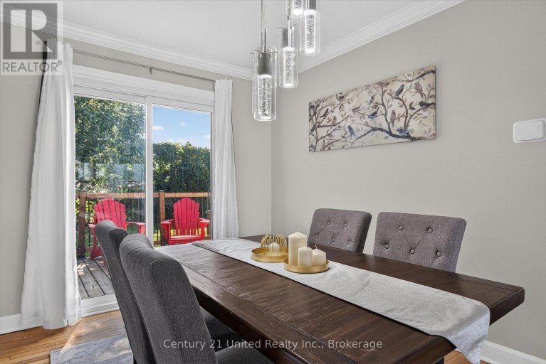 679 HAWLEY STREET, Peterborough (Otonabee Ward 1), Ontario, K9J4C7