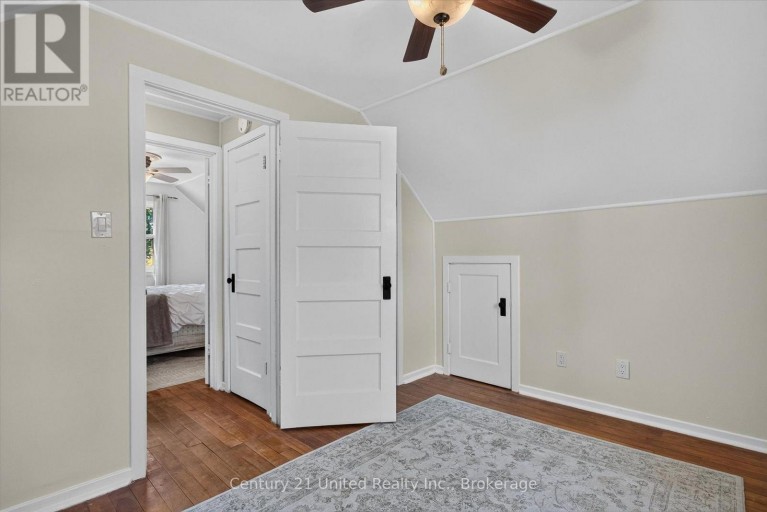 679 HAWLEY STREET, Peterborough (Otonabee Ward 1), Ontario, K9J4C7