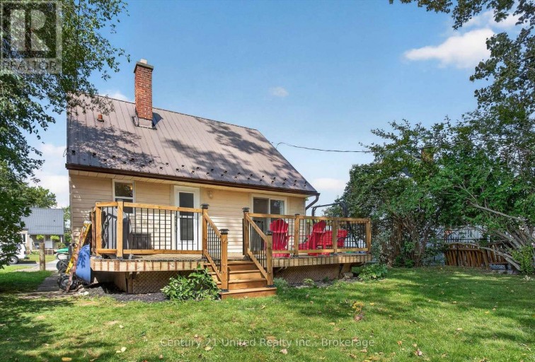 679 HAWLEY STREET, Peterborough (Otonabee Ward 1), Ontario, K9J4C7