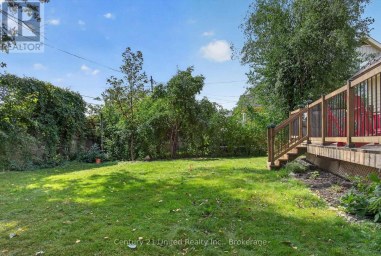 679 HAWLEY STREET Peterborough (Otonabee Ward 1) Ontario photo 38