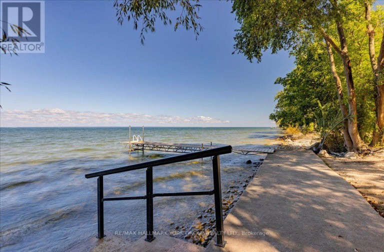 18 RAVENSWOOD DRIVE, Georgina (Sutton & Jackson's Point), Ontario, L0E1L0