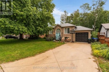 5 BRILLINGER DRIVE Wasaga Beach Ontario photo 1