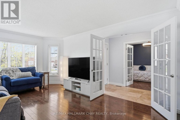 117 BROWN STREET, Barrie (Holly), Ontario, L4N7V7