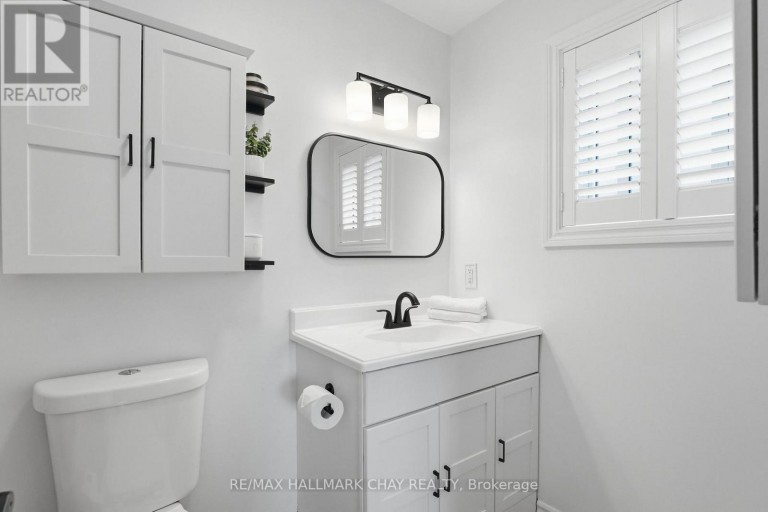 117 BROWN STREET, Barrie (Holly), Ontario, L4N7V7