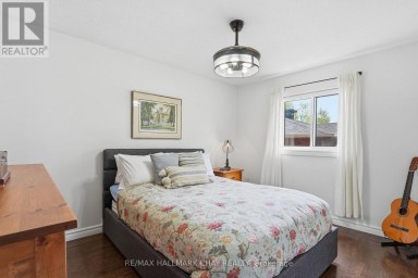 117 BROWN STREET Barrie (Holly) Ontario photo 19