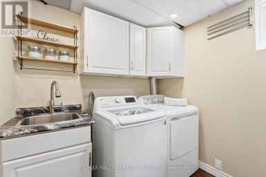 117 BROWN STREET Barrie (Holly) Ontario photo 34