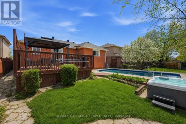 117 BROWN STREET Barrie (Holly) Ontario photo 4