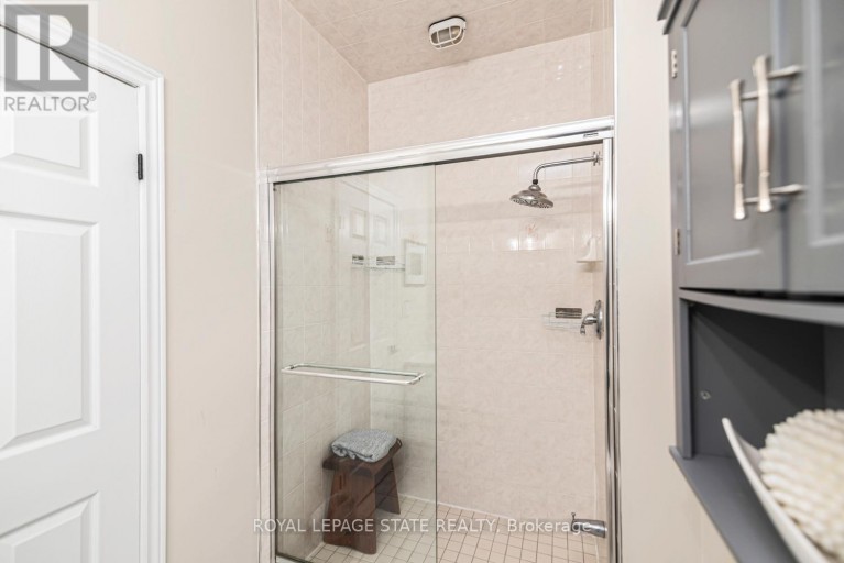 311 - 262 DUNDAS STREET E, Hamilton (Waterdown), Ontario, L9B1A9