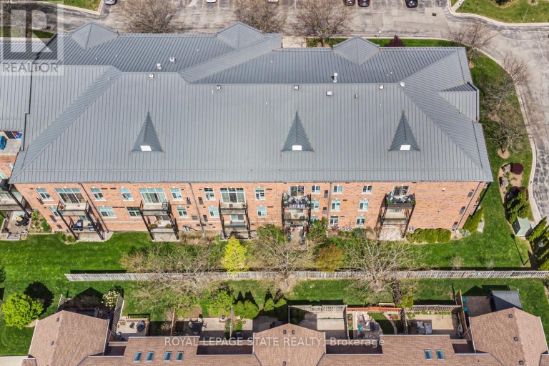 311 - 262 DUNDAS STREET E, Hamilton (Waterdown), Ontario, L9B1A9