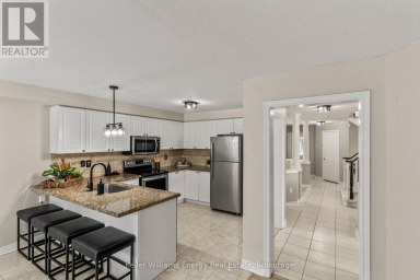 35 VIRGINIA DRIVE Whitby (Pringle Creek) Ontario photo 8