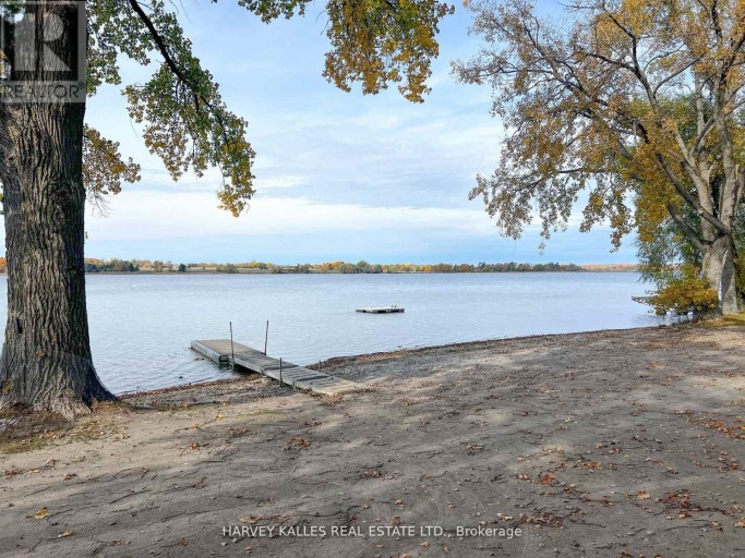 24 BUTTERNUT LANE, Prince Edward County (Athol Ward), Ontario, K0K1P0