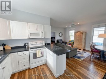 24 BUTTERNUT LANE Prince Edward County (Athol Ward) Ontario photo 7