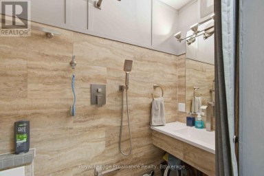 57 TRIPP BOULEVARD Quinte West (Murray Ward) Ontario photo 22