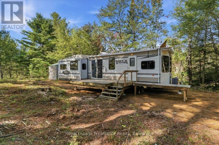 292 HARTIN ROAD, Addington Highlands (Addington Highlands), Ontario, K0H2G0