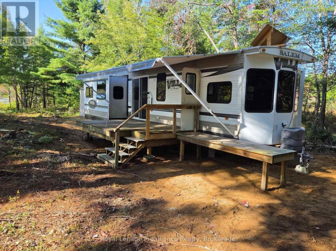 292 HARTIN ROAD, Addington Highlands (Addington Highlands), Ontario, K0H2G0