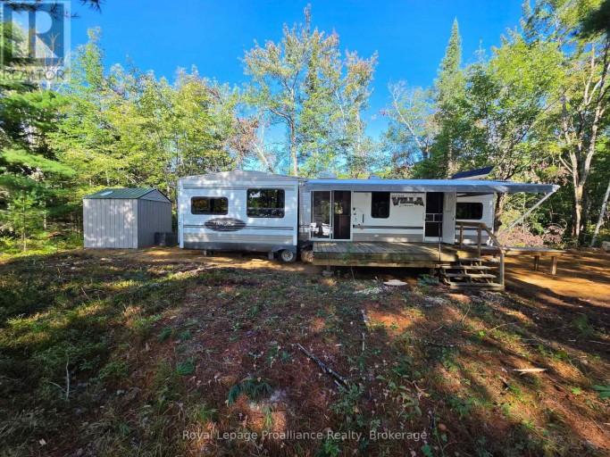 292 HARTIN ROAD, Addington Highlands (Addington Highlands), Ontario, K0H2G0