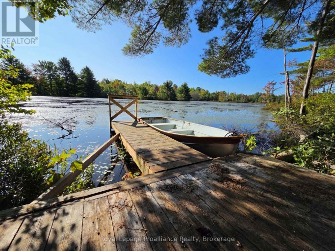 292 HARTIN ROAD, Addington Highlands (Addington Highlands), Ontario, K0H2G0