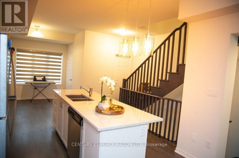 89 DANZATORE PATH, Oshawa (Windfields), Ontario, L1L0P9