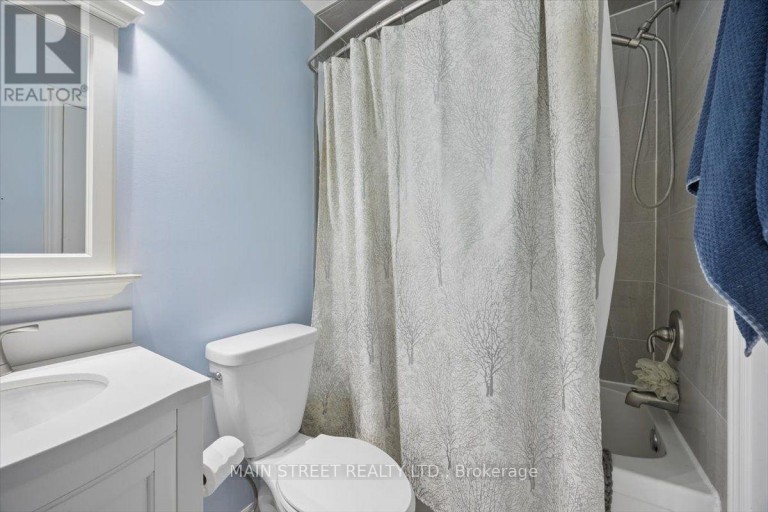 49 CIRCLE RIDGE DRIVE, Georgina (Keswick North), Ontario, L4P2H2
