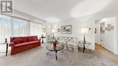 206 - 8111 YONGE STREET Markham (Royal Orchard) Ontario photo 6