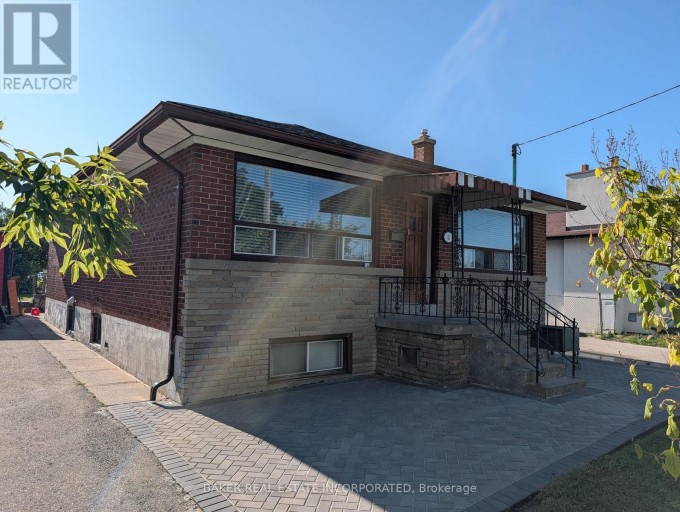 4 NORDIN AVENUE, Toronto (Islington-City Centre West), Ontario, M8Z2B1