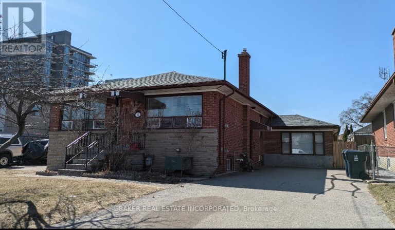 4 NORDIN AVENUE, Toronto (Islington-City Centre West), Ontario, M8Z2B1