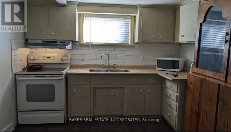 4 NORDIN AVENUE, Toronto (Islington-City Centre West), Ontario, M8Z2B1
