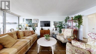 2402 - 85 EMMETT AVENUE Toronto (Mount Dennis) Ontario photo 17