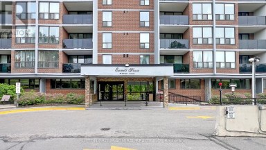 2402 - 85 EMMETT AVENUE Toronto (Mount Dennis) Ontario photo 2