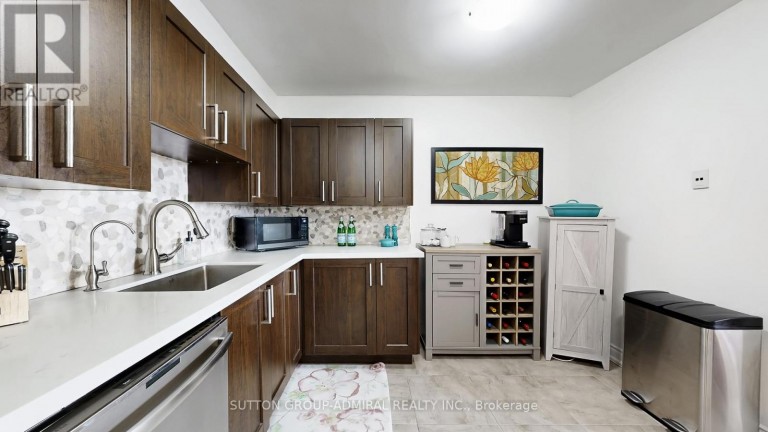 2402 - 85 EMMETT AVENUE, Toronto (Mount Dennis), Ontario, M6M5A2
