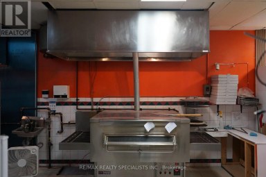 157 KING STREET E Kitchener Ontario photo 16