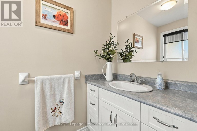 630 ENGLISH SETTLEMENT ROAD, Quinte West (Murray Ward), Ontario, K8V5P7