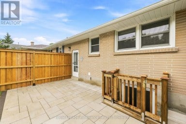 B - 5 JANE STREET Cobourg Ontario photo 8