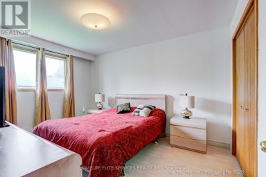 69 CASTLEBURY CRESCENT Toronto (Bayview Woods-Steeles) Ontario photo 12