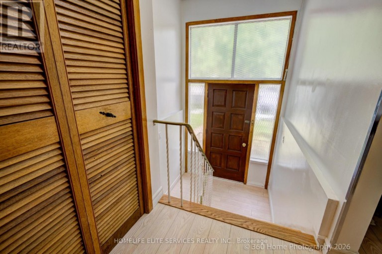 69 CASTLEBURY CRESCENT, Toronto (Bayview Woods-Steeles), Ontario, M2H1W7