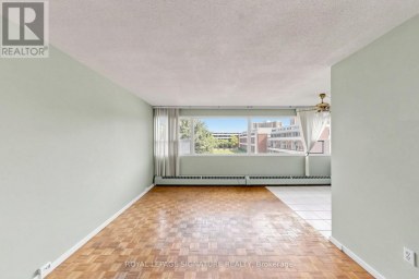 411 - 100 LEEWARD GLENWAY Toronto (Flemingdon Park) Ontario photo 5