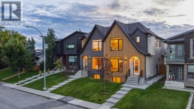 2227 36 Street SW Calgary Alberta photo 1