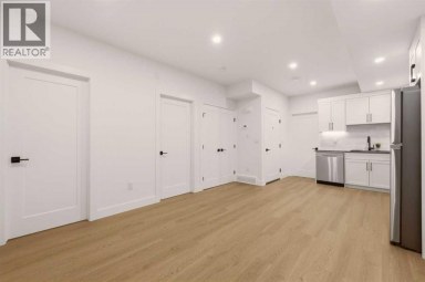2227 36 Street SW Calgary Alberta photo 34