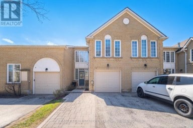 2 - 3 HARTNELL SQUARE Brampton (Central Park) Ontario photo 1