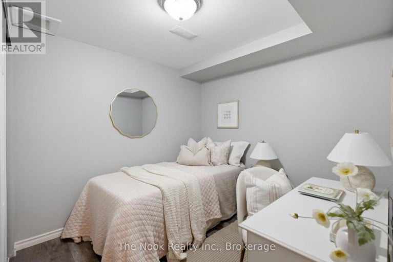19 ALFRED SHRUBB LANE, Clarington (Bowmanville), Ontario, L1C0B1