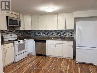 251 POPLAR STREET Oshawa (Donevan) Ontario photo 15