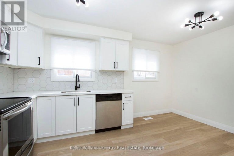 251 POPLAR STREET, Oshawa (Donevan), Ontario, L1H6P6
